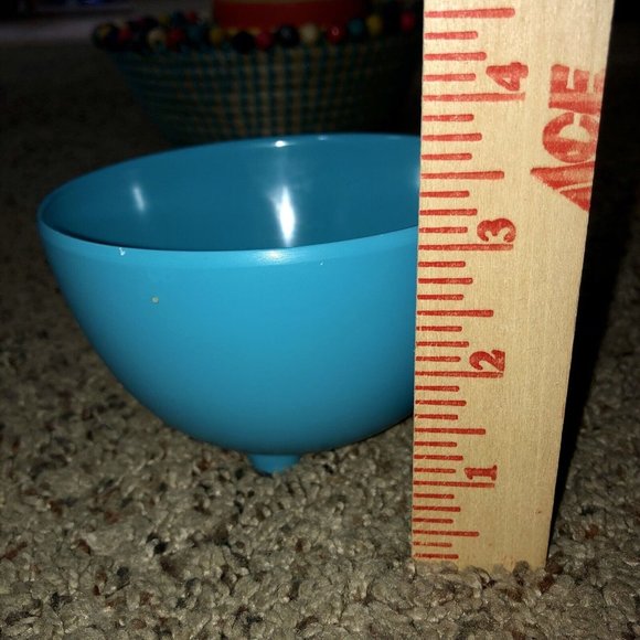 Chips and Salsa Set Used Colorful Woven Melamine - Picture 8 of 16